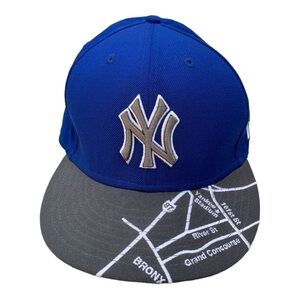 Yankees 59Fifty New Era Fitted Flat Brim Hat Bronx Map Blue Grey sz 8 63.5 cm